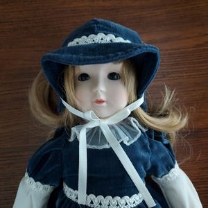 Porcelain Allison Doll 1601Vintage Russ Yesterday's Children Collectible
